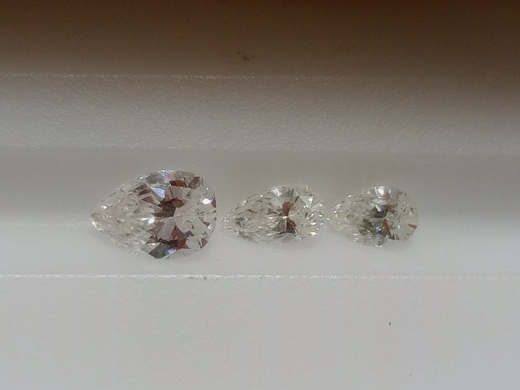 0.84 TCTW Pear Shape Natural Diamonds (3) G-I SI1-SI2