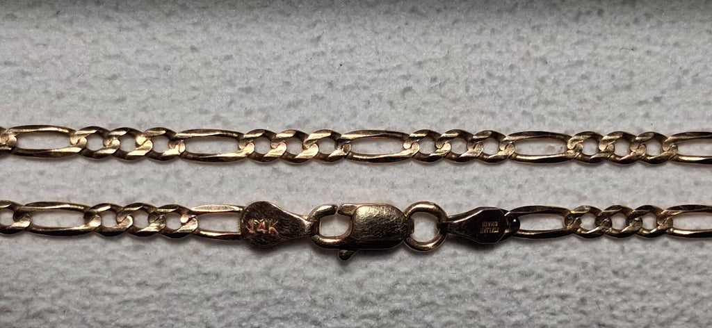 14K Yellow Gold 4.4 DWT Figaro Chain