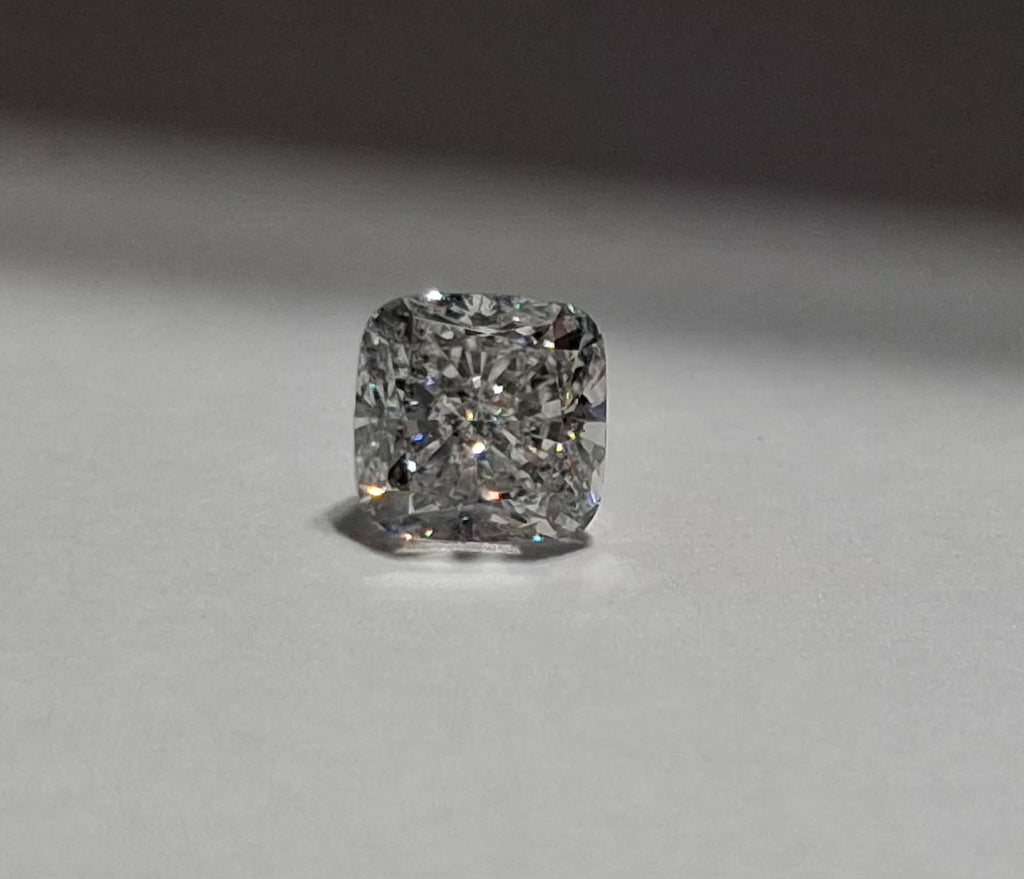 0.90 CT Natural Cushion Cut H Nice I1