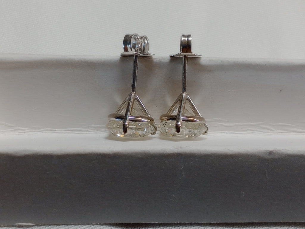 4.00 CTW Natural Round Brilliant Studs IJ I2