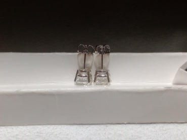 3.00CTW Natural Round Brilliant Stud Match H-I VS2-SI1