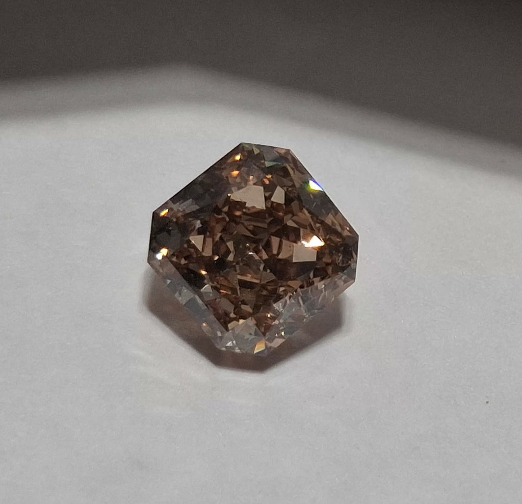 GIA 2.11 CT Natural Radiant Fancy Dark Yellowish Brown VS2 EX/VG