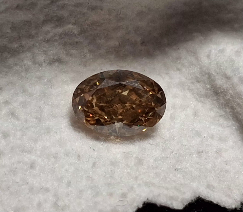 GIA 0.73 CT Natural Oval MB Fancy Yellow-Brown VS2 EX VG