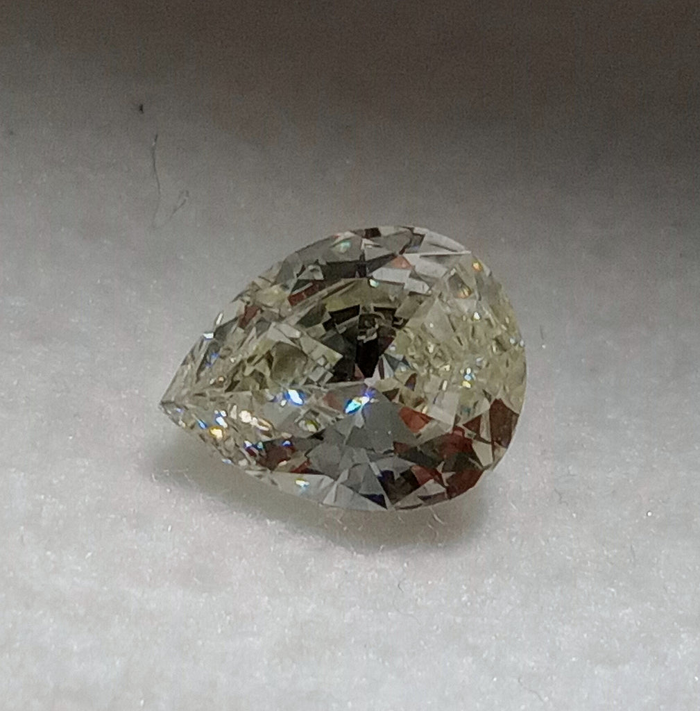 0.44 CT Antique Pear Shape Natural Diamond J-K I1