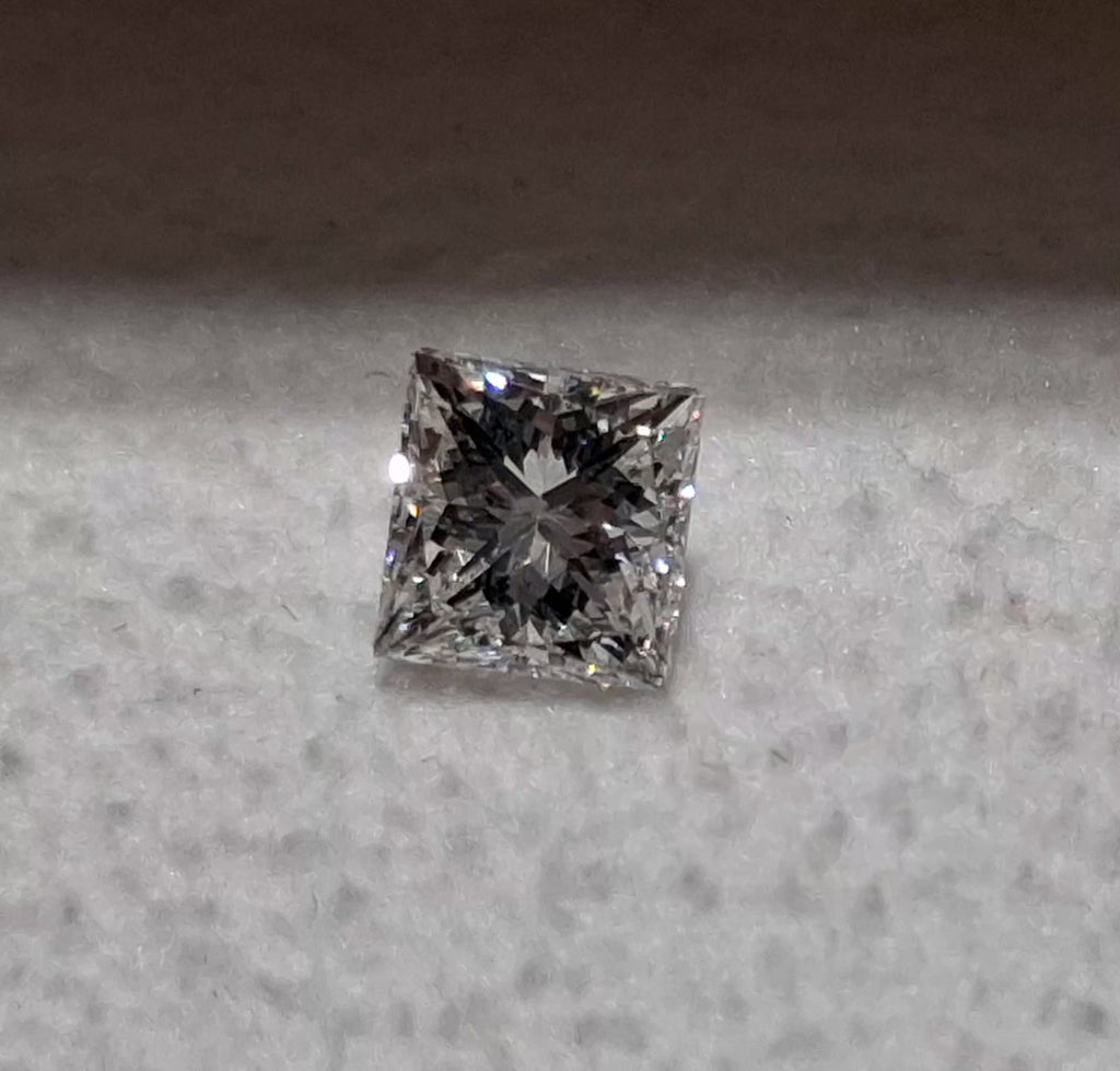 1/2 Carat Natural Princess Cut Diamond H I1