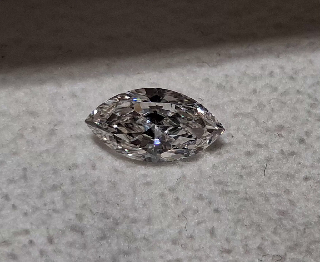 GIA 0.70 CT Natural Marquise Brilliant G VS2
