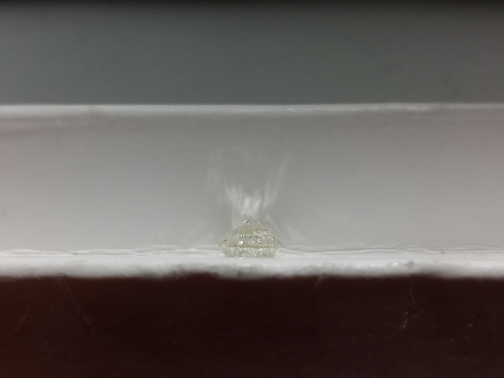 0.70 CT Round Natural Diamond K-L I2