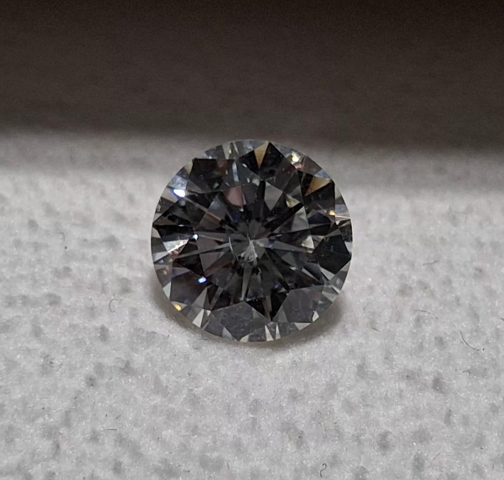 1.57 CT Natural Round Brilliant HI SI2