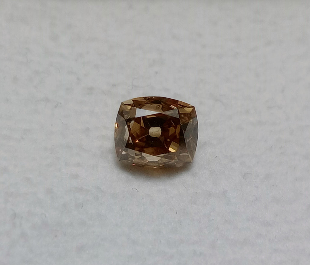 1.01 CT GIA Cushion Brilliant Natural Diamond Fancy Yellow-Brown VS1