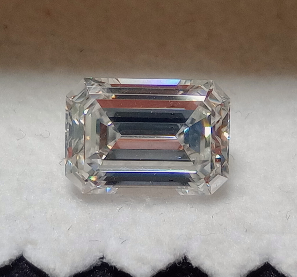 1.57 CT GIA Emerald Cut Natural Diamond F SI2