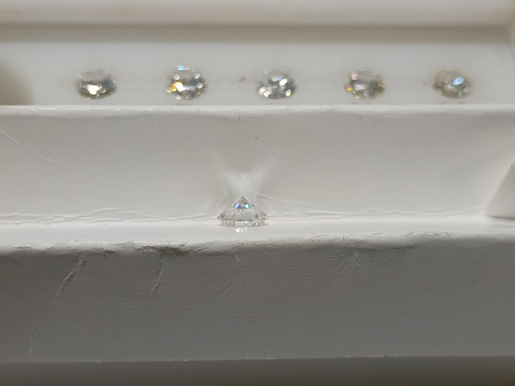 0.57 CT Round Brilliant Natural Diamond G-H I1-I2
