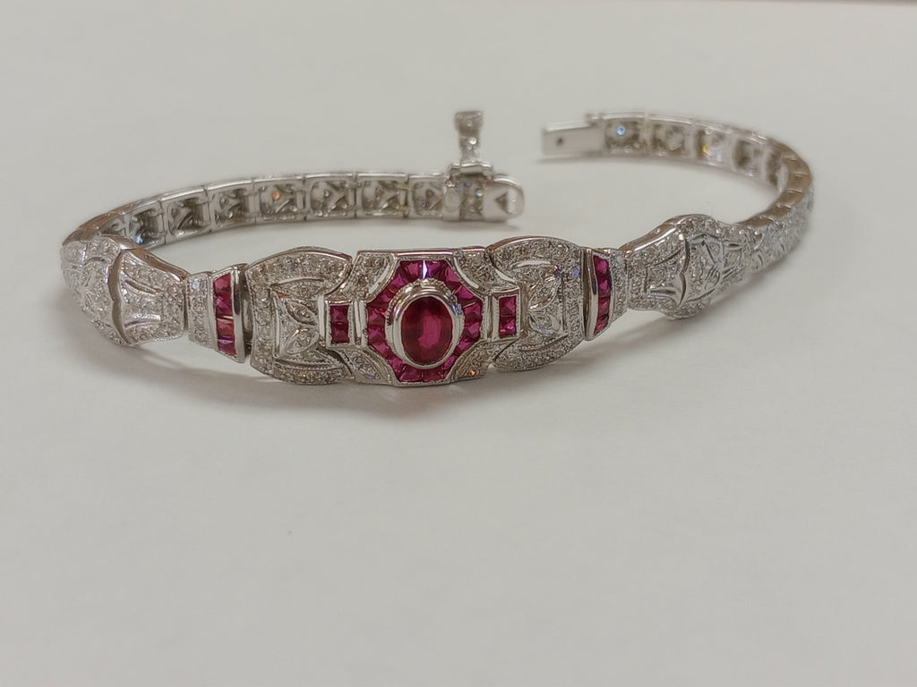 14K White gold Antique Bracelet, 15.89 Grams, EST 1.00 CTW SI Single cut Diamonds