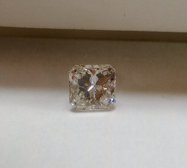 GIA 1.00 CT Natural Radiant Diamond, I, SI2