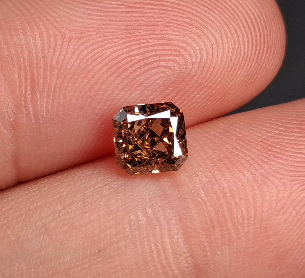 1.00 CT Natural Light Brown Radiant Cut I1
