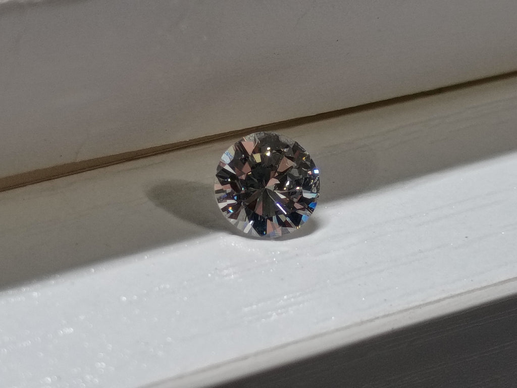 0.74 CT Round Brilliant Natural Diamond I-J I2