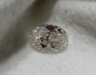 1.10 CT GIA Oval Shaped Natural Diamond I VS2