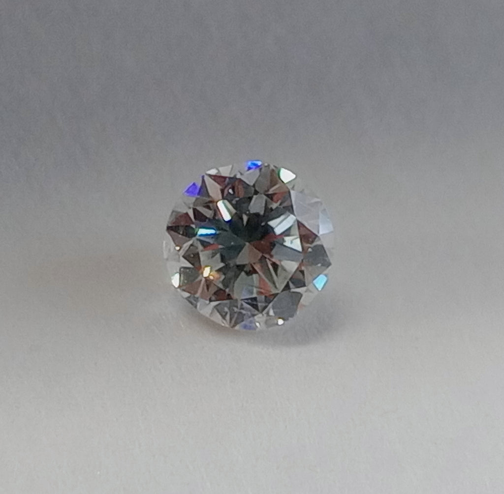 0.40 CT Round Natural Diamond I VS2