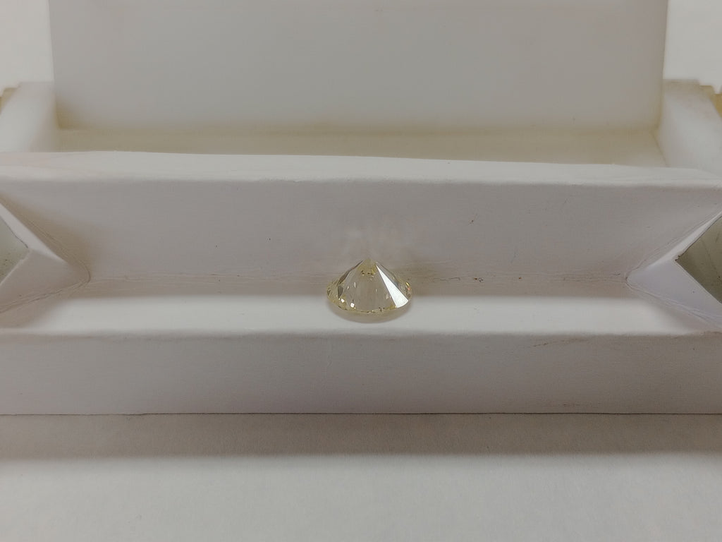 GIA 3.41 CT Natural Round Diamond, N, VS2