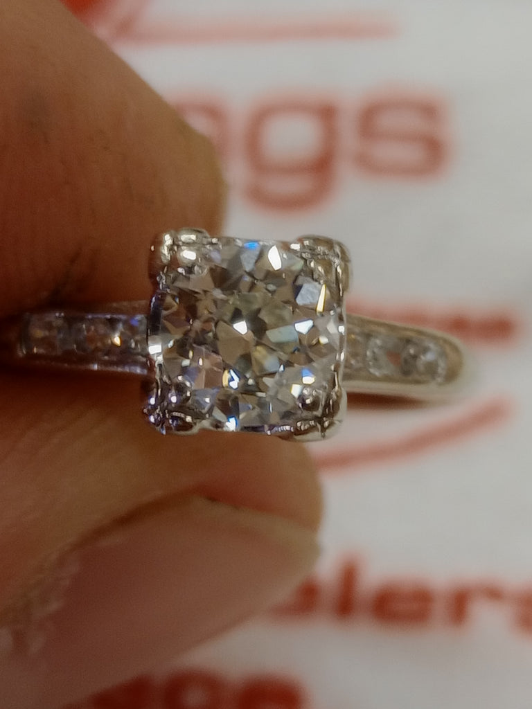 EST 0.70CT Natural Center Old Euro Ring I-K VS