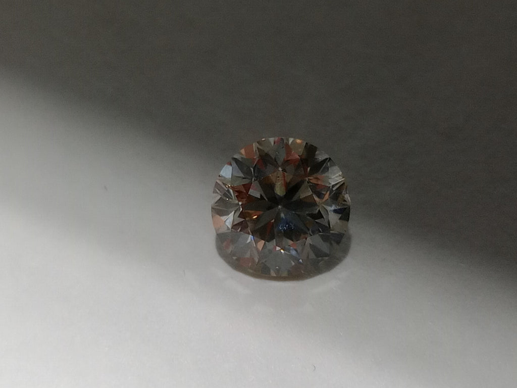 0.95 CT Round Brilliant Natural Diamond N SI2-I1