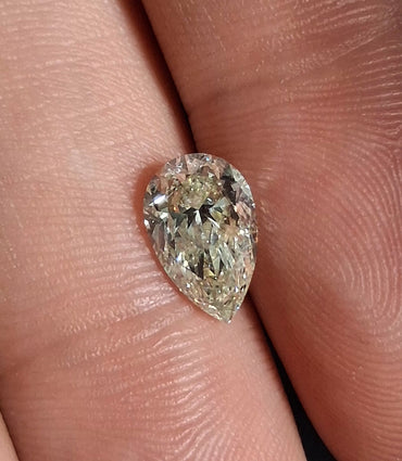 HRD 1.51 CT Natural Pear Brilliant Fancy like yellow N-O SI2