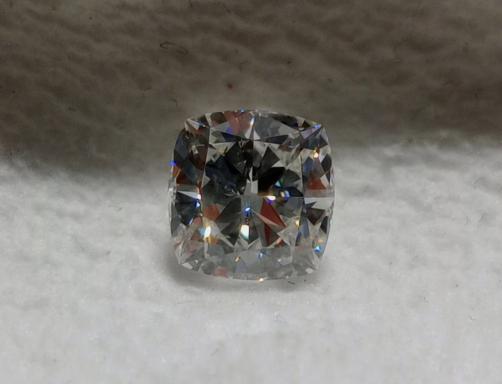 1.01 CT GIA Cushion Cut Natural Diamond F SI1