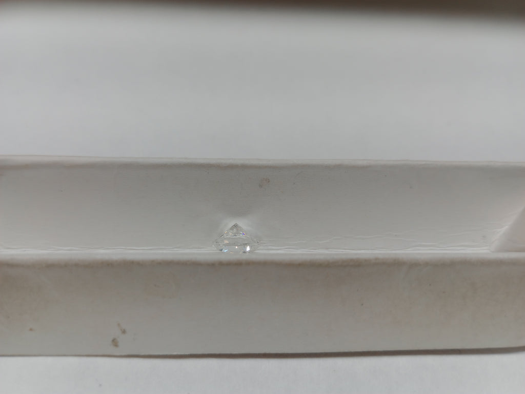1.01 CT GIA Round Brilliant Natural Diamond F SI2