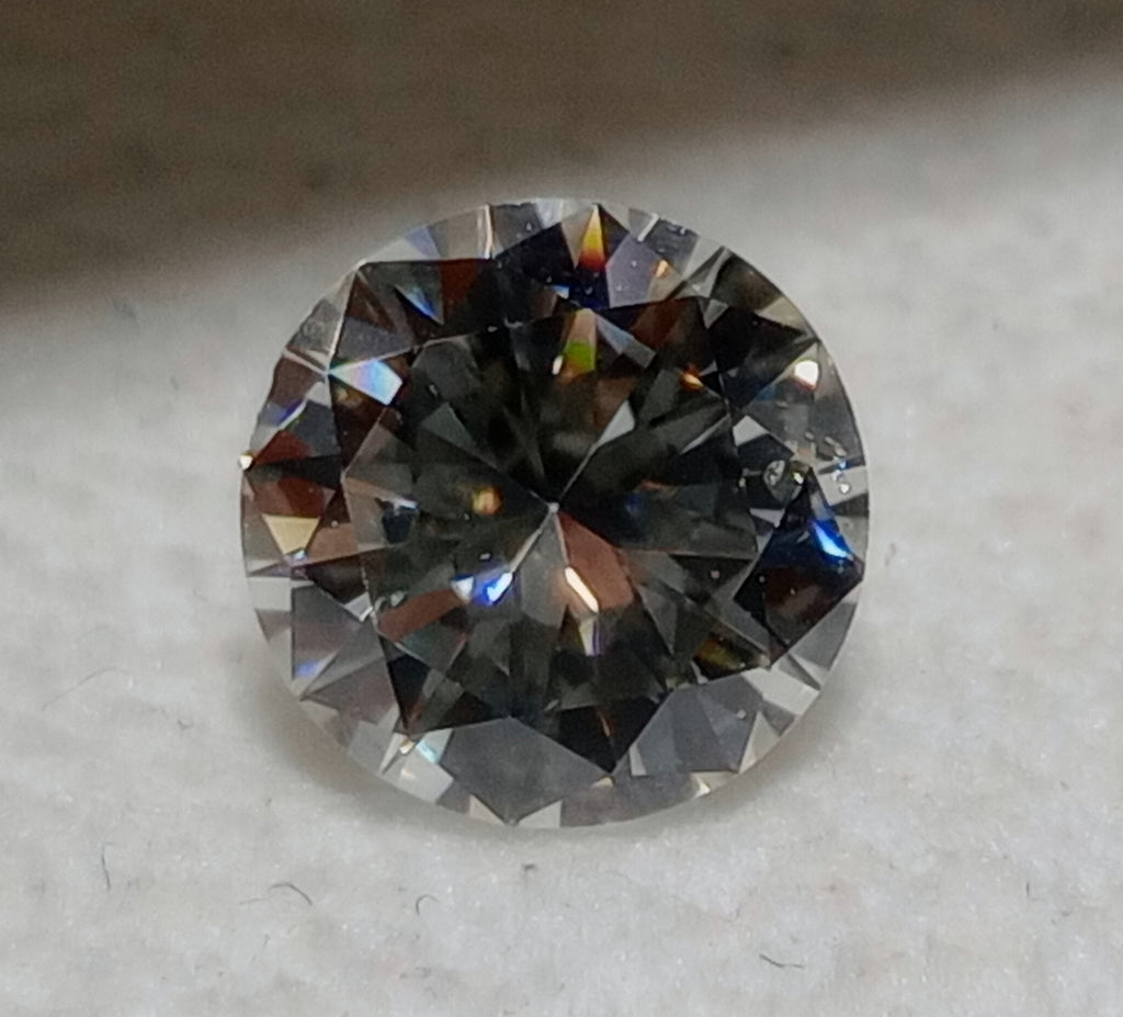 0.98 CT Round Brilliant Natural Diamond I-J SI1