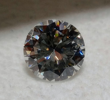 0.98 CT Round Brilliant Natural Diamond I-J SI1