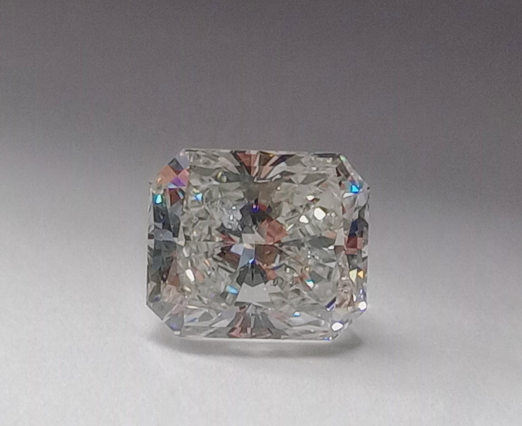 2.17 CT GIA Radiant Cut Natural Diamond J I1