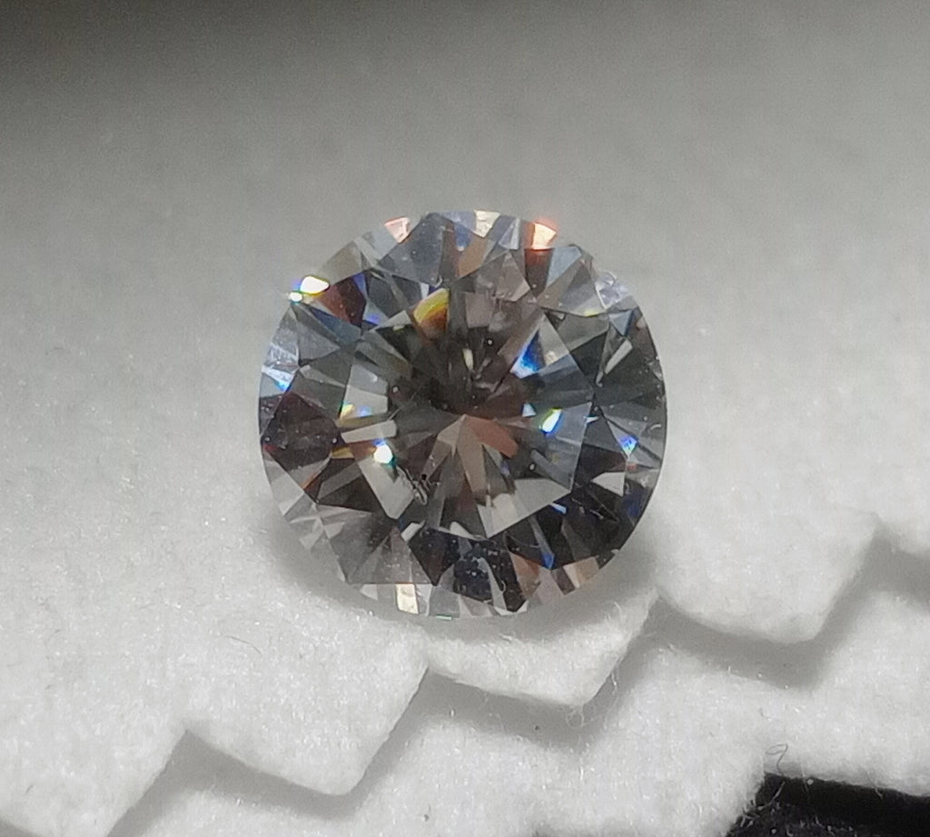 1.00 CT Round Brilliant Natural Diamond D SI2