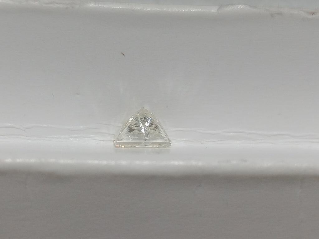 0.71 CT Princess Cut Natural Diamond K-L I2 Chipped