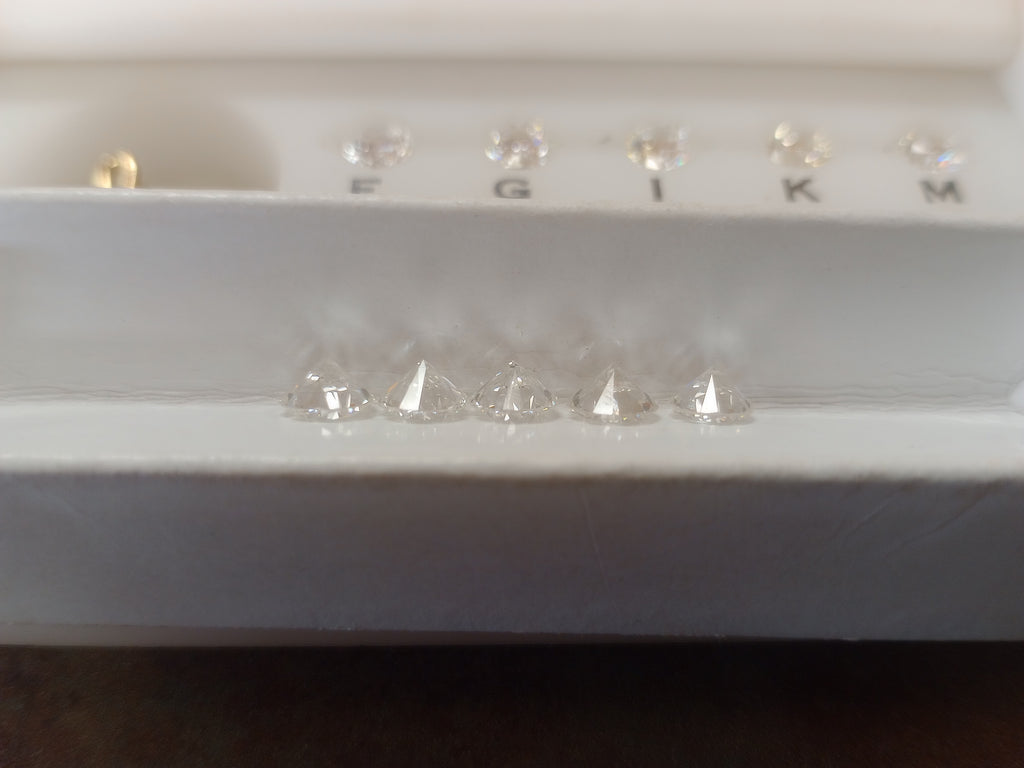 Parcel- 2.97 CTW Natural RB SI-VS GHI ( 625 PPC) (Average 0.60ct)