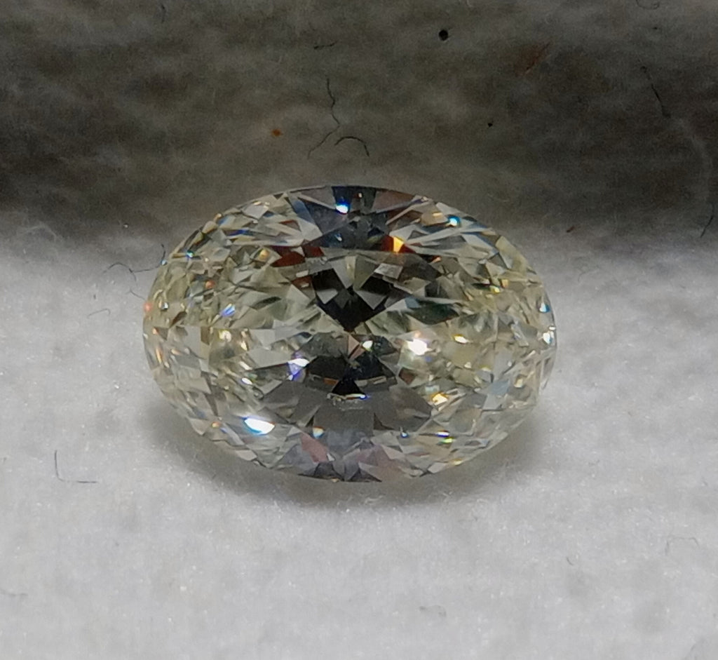1.01 CT GIA Oval Brilliant Natural Diamond K VS2 XX