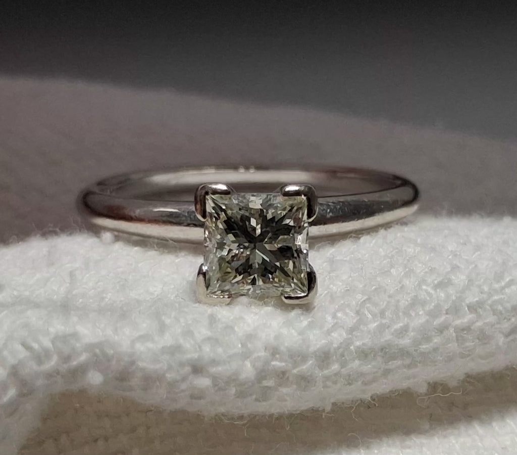 1.01 CT JK I1 14k White Gold ring