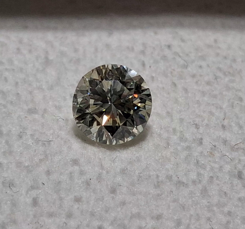 1.02 CT Natural Round Brilliant Cut NOP SI1-SI2