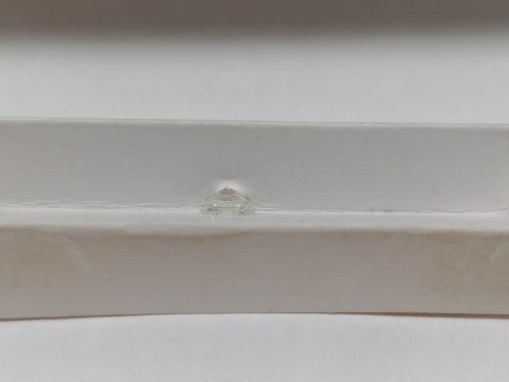 1.01 CT GIA Oval Cut Natural Diamond J SI2 XX