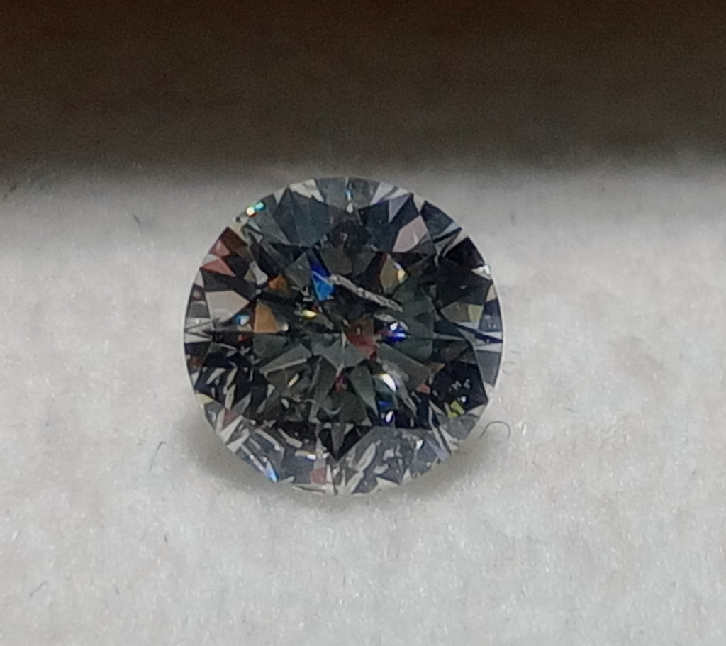 0.52 CT Round Brilliant Natural Diamond G-H I1