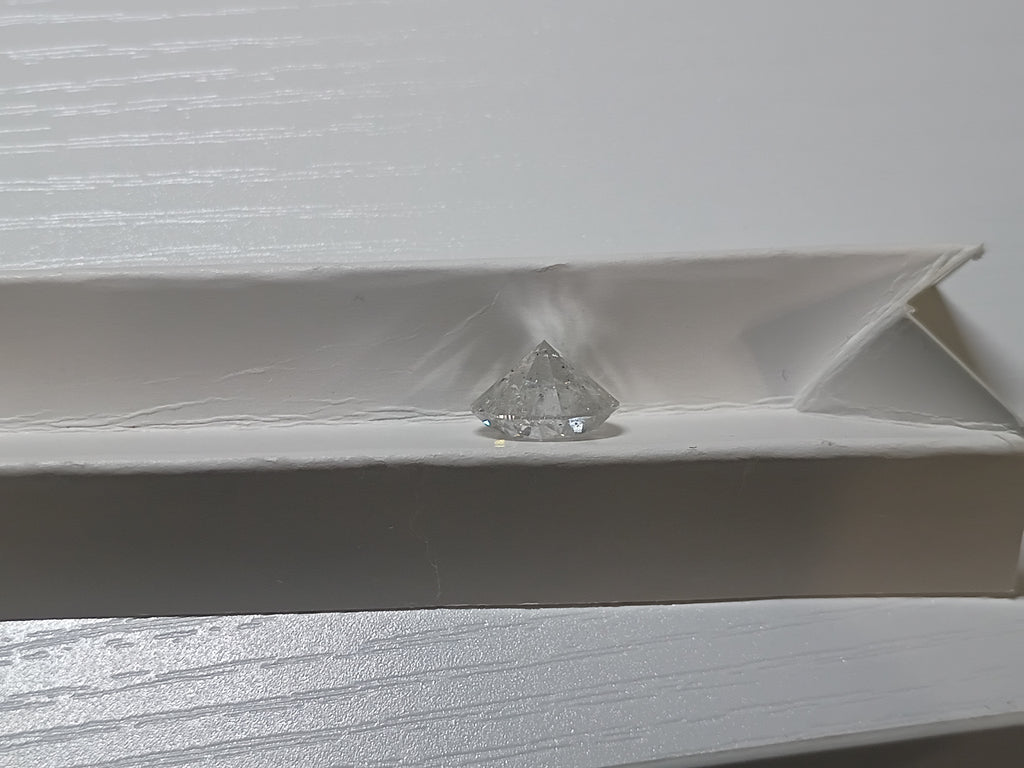 5.01 CT IGI Round Brilliant Natural Diamond G I1 XXVG