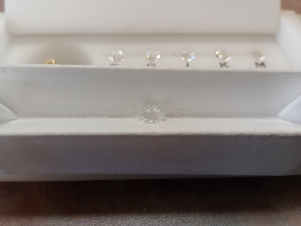0.91 Heart shaped Natural Cut Diamonds D I1
