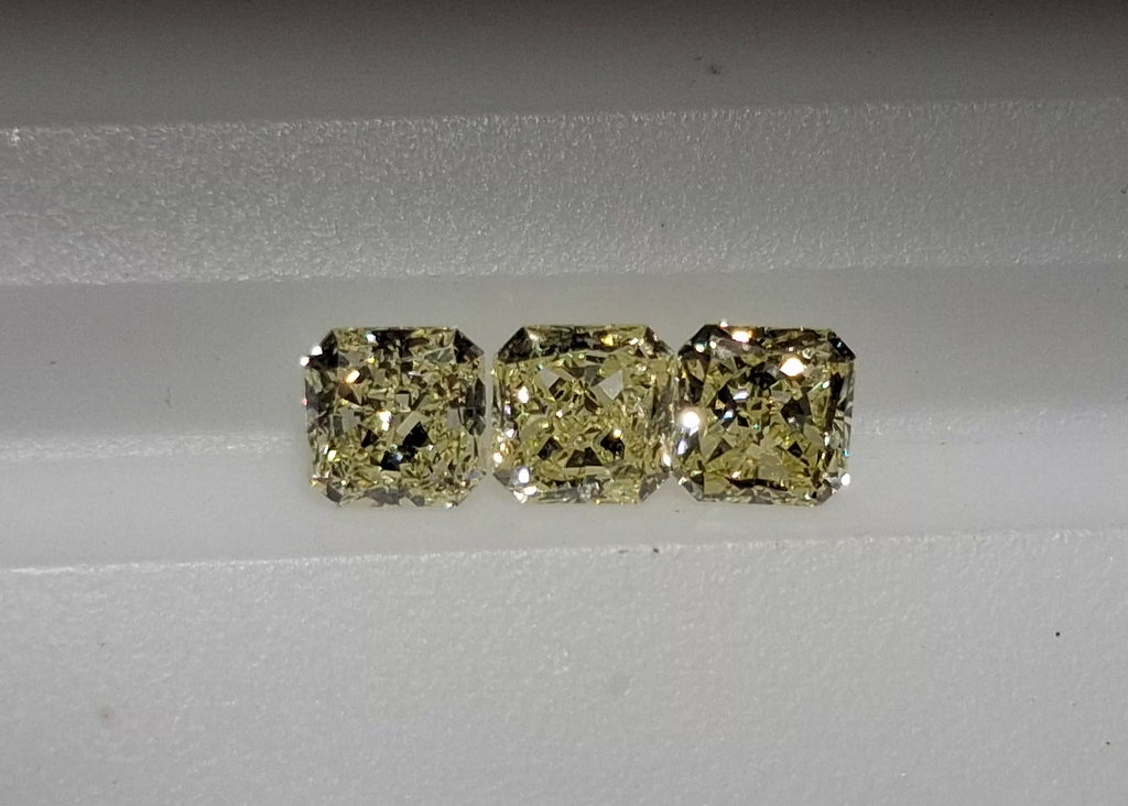 1.26 TCW Natural Radiant Cut Parcel Fancy-like Yellow VS Matching