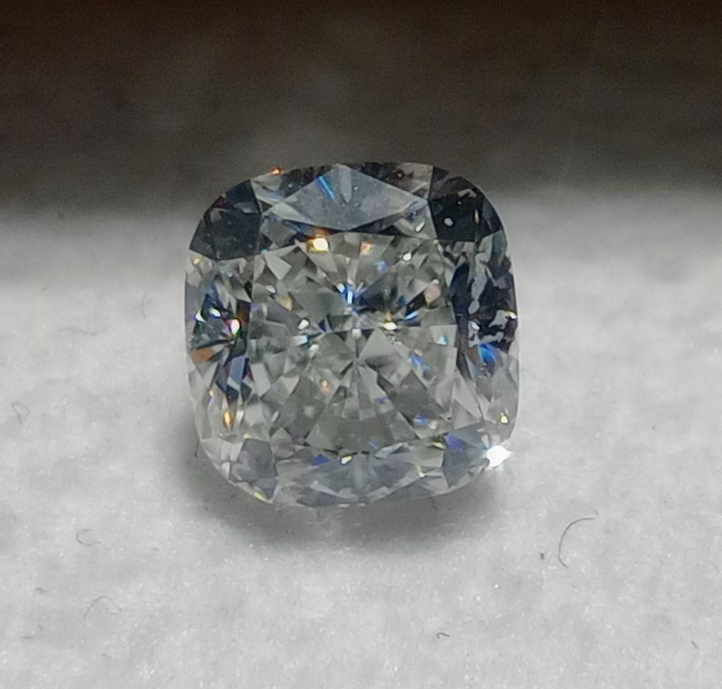 1.01 CT GIA Cushion Modified Brilliant Natural Diamond H VS2