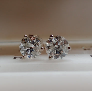 2.32 CTW Natural Round Brilliant Stud Match GHI I2
