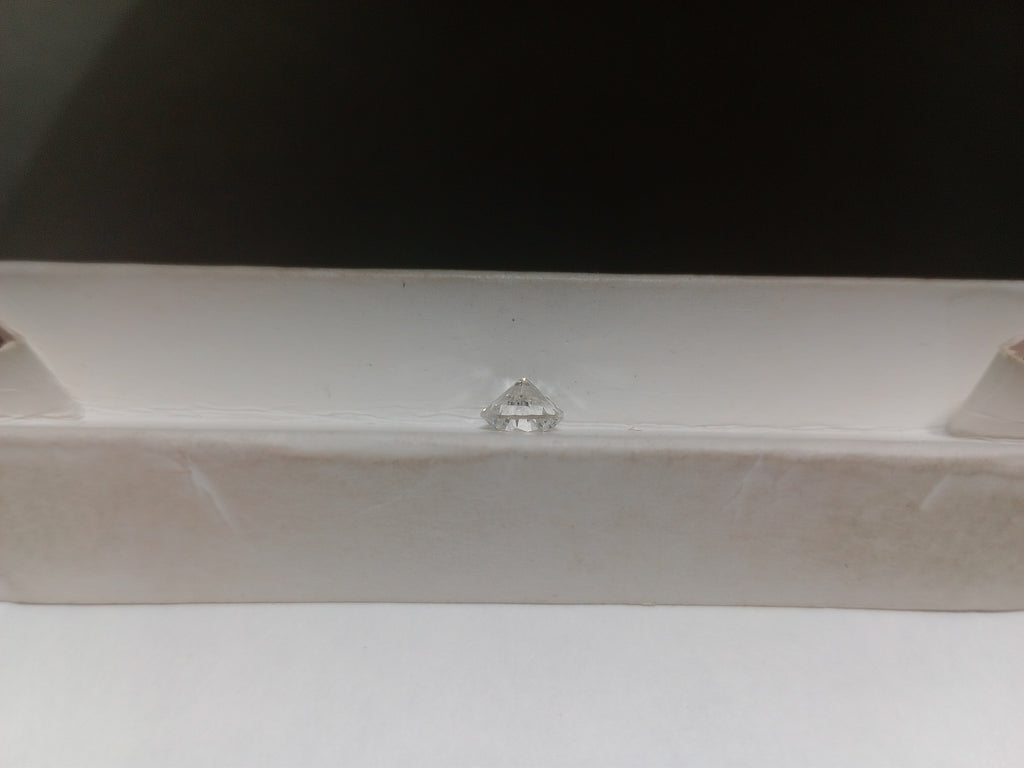 1.01 CT Round Brilliant Natural Diamond G-H I1
