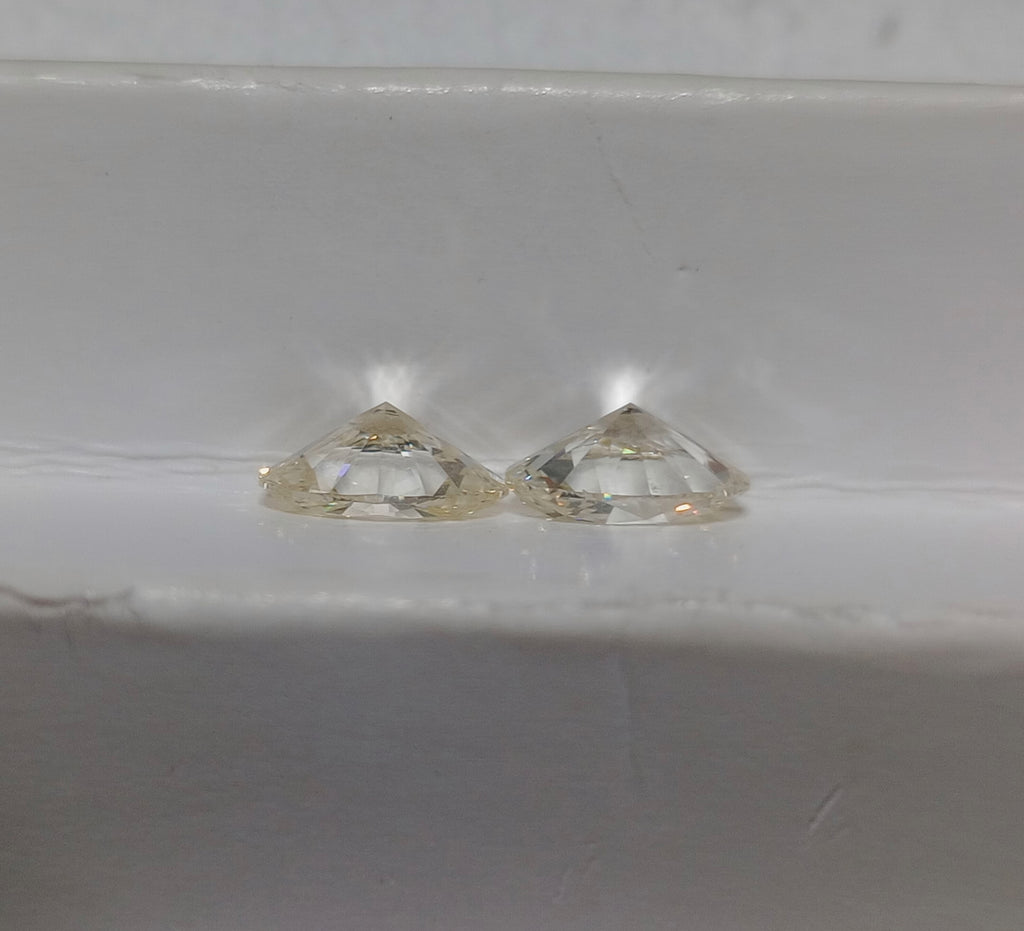 1.46 CTW IGI Oval Shaped Natural Diamond Match J-K VS1-VS2