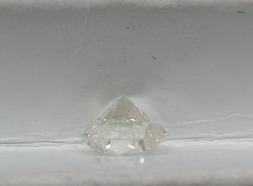 1.09 CT Round Brilliant Cut Natural Diamond J-K I1-I2