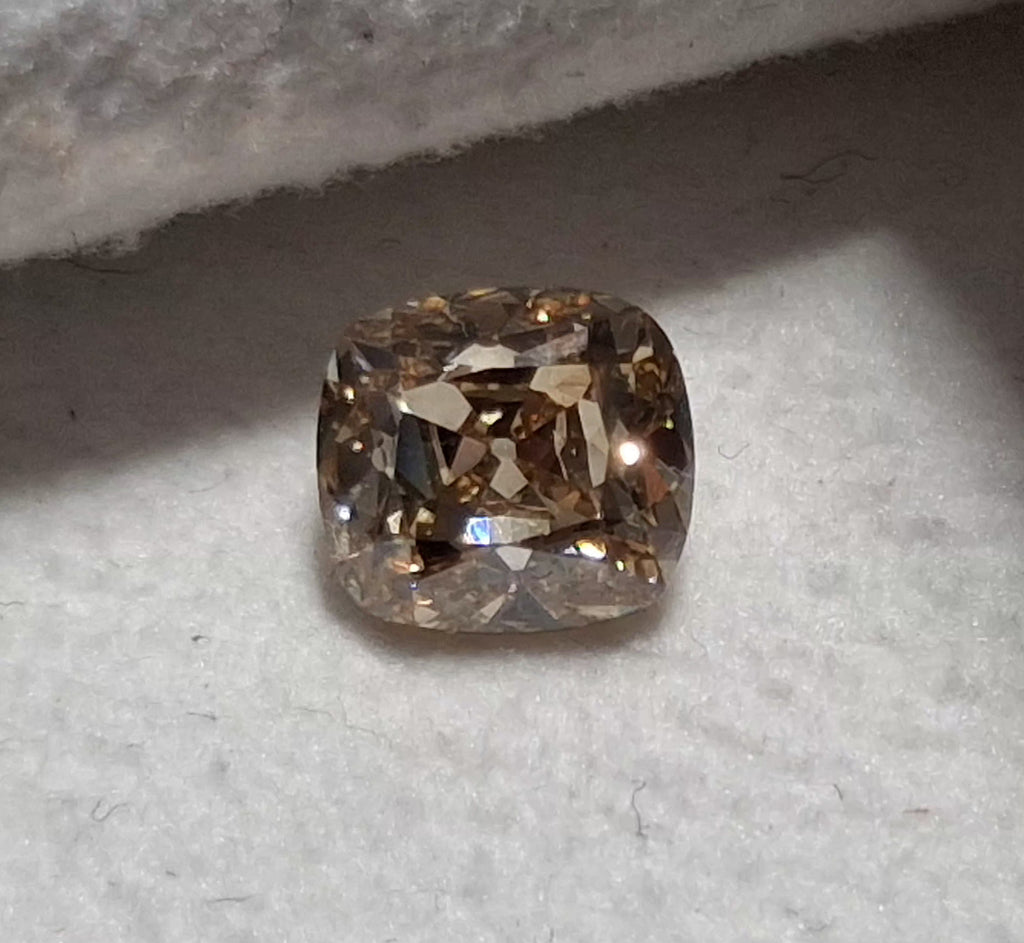 1.01 CT GIA Old Mine Brilliant Natural Diamond Fancy Light Brown VS1