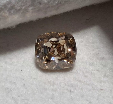 1.01 CT GIA Old Mine Brilliant Natural Diamond Fancy Light Brown VS1