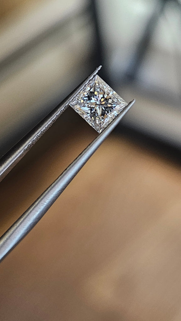 GIA 0.52 CT Natural Princess Cut E SI1