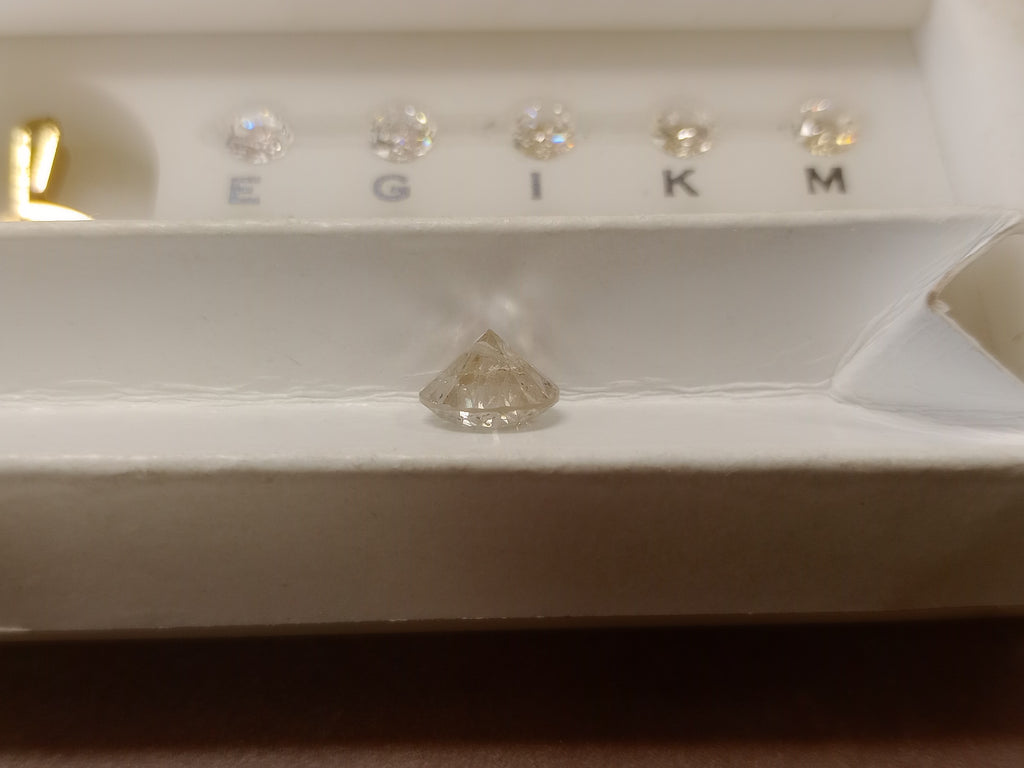 3.04 CT Natural Round Brilliant H-I Fracture Filled imperfect 345PPC